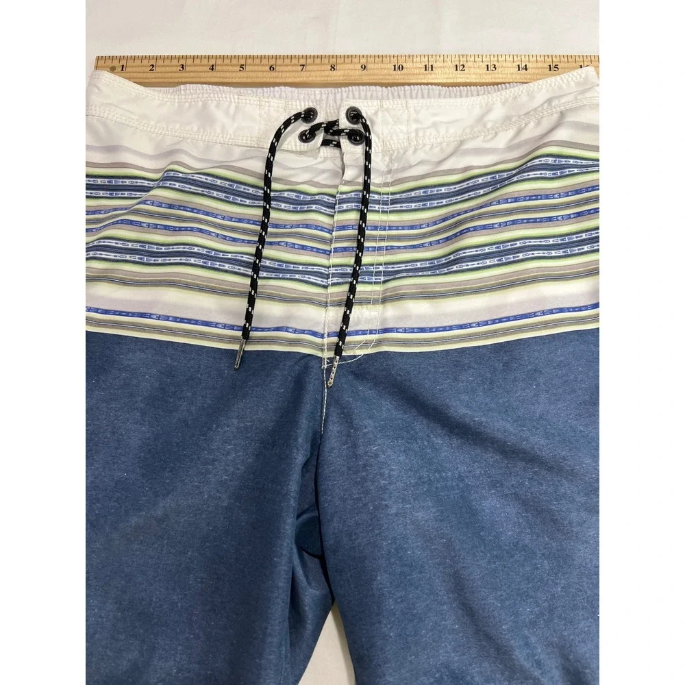 Tommy Bahama Board Shorts Mens Med Blue Striped Swim‎ Trunks Beachwear Relax D32
